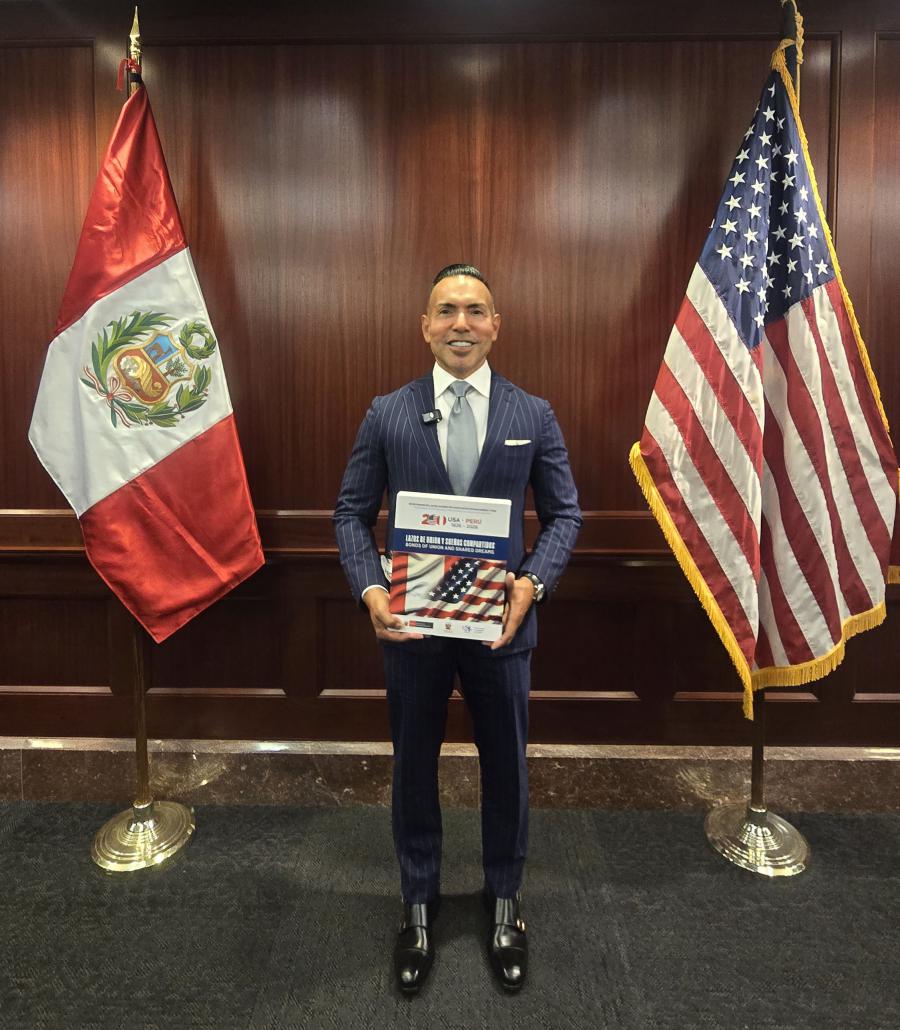 Peruvian Chef Juan Chipoco Honored at U.S. Capitol During Launch of Book Celebrating 200 Years of U.S. – Peru Relations