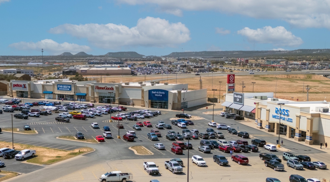 Hanley Investment Group Arranges Sale of 92,000 SF Junior Box Anchored Shopping Center in San Angelo, Texas